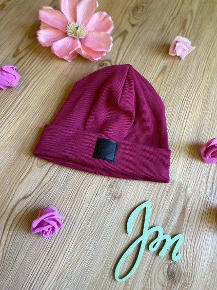 Žebrovaná čepice DARK PINK High - Dospělí / Děti (S BAMBULÍ nebo BEZ BAMBULE)