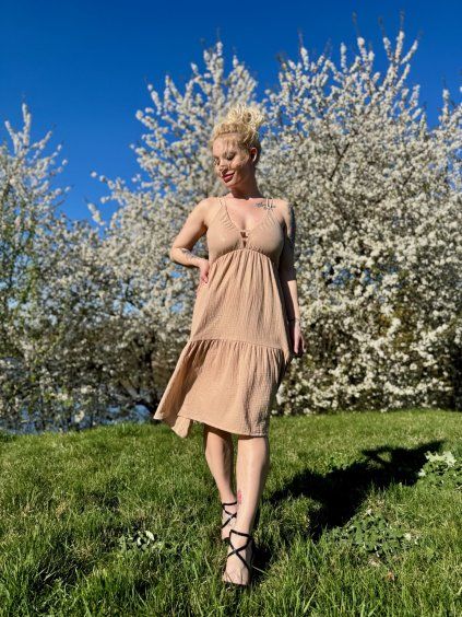 DÁMSKÉ Šaty VAMP DEMI LONG BEIGE SHIMMER mušelín